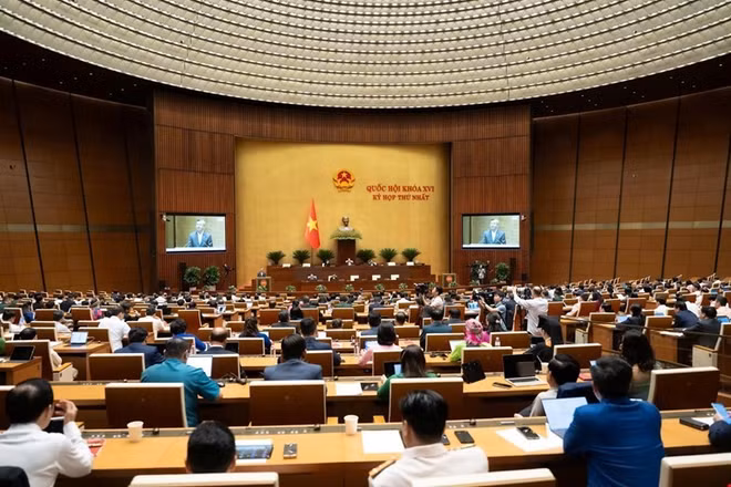 Đại biểu lo lắng về “cú sốc” thuế xe điện sau khi hết ưu đãi