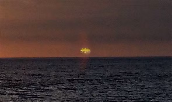 ufo-14-014.jpg