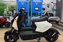 “Em út” Amio của gia đình xe máy điện VinFast: Ngoại hình cá tính, an toàn vượt trội