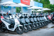 VinFastFeliz Lite: Xe máy điện thực dụng cho đô thị, chạy xe không cần bằng lái