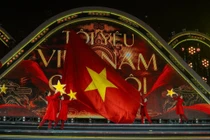 Du khách Đà Nẵng hào hứng với đêm tổng duyệt lễ hội pháo hoa