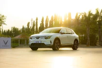 Người dùng VinFast VF 8: Cảm giác như lái “siêu xe”, với chưa tới 1 tỷ đồng