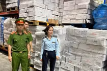 Hà Nội tạm giữ gần 16 tấn xương lợn hết hạn sử dụng