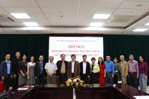 VUSTA tiếp nhận kinh phí ủng hộ đồng bào miền Trung, Tây Nguyên