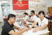 Không bắt buộc nộp giấy tờ đã có trong VNeID