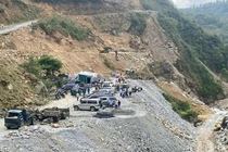 Tìm thấy thi thể 4 nạn nhân vụ sạt lở công trường thủy điện