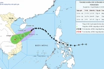 Bão Fengshen sức gió đang giật cấp 12, gây mưa lớn nhiều nơi từ 22/10
