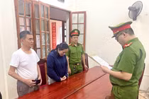 Bắt nguyên cán bộ Trạm Y tế phường Chiềng Lề chiếm đoạt hơn 2 tỷ 