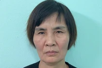 Tạm giữ hình sự người người phụ nữ lấy đồ, hành hung nữ sinh ở Hà Nội