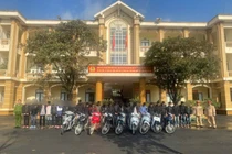 Xử lý 28 thanh thiếu niên tụ tập gây mất trật tự công cộng ở Lào Cai