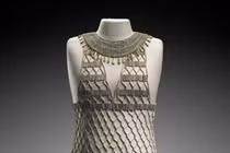 Bí ẩn trang phục đính cườm 4.500 năm của Ai Cập cổ