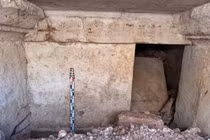 Khai quật mộ cổ giới thượng lưu La Mã, sửng sốt cảnh tượng bên trong