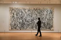Giải mã bí mật màu xanh trong tranh huyền thoại Jackson Pollock sau 77 năm