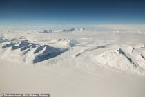 Nam Cực phát tín hiệu vô tuyến bí ẩn chấn động giới khoa học