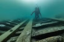 Tìm thấy thuyền tiệc tùng huyền thoại Ai Cập cổ tại vùng biển Alexandria