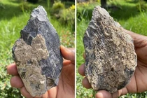 Phát hiện chiếc rìu 1,4 triệu tuổi làm từ xương động vật