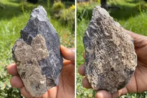 Phát hiện chiếc rìu 1,4 triệu tuổi làm từ xương động vật