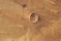 Sao Hỏa hé lộ hình ảnh con bướm qua hố va chạm đặc biệt