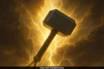 Tìm thấy búa thần Thor trong kho báu Viking 1.000 năm