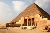 Phát hiện mới ở Giza, các hình trụ bí ẩn nằm sâu dưới kim tự tháp