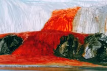 Những điều thú vị về vùng đất sở hữu "thác máu" độc đáo 