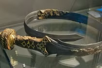 Top vũ khí Trung cổ kỳ dị khiến đối phương khiếp sợ tột độ