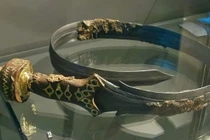 Top vũ khí Trung cổ kỳ dị khiến đối phương khiếp sợ tột độ