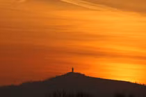 Bụi từ sa mạc Sahara bay qua hàng nghìn km đe dọa sức khỏe người dân châu Âu