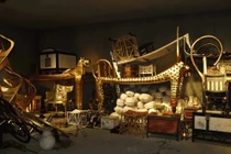 Dọn cát phát hiện bậc thang lạ, hé lộ lăng mộ pharaoh Ai Cập 