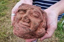 Bí ẩn tò mò về đầu đá thời Trung cổ 