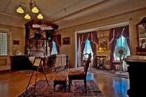 Chuyện kỳ bí, ma quái ở ngôi nhà bí ẩn nổi tiếng nước Mỹ 