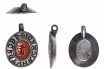 Con dấu thời Trung cổ kết hợp đá quý La Mã cổ đại hé lộ bí ẩn lịch sử