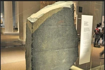 Bí ẩn phiến đá Rosetta 800 kg thay đổi lịch sử Ai Cập cổ
