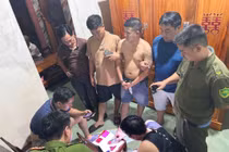 Khởi tố 3 người về hành vi mua bán và tàng trữ ma túy tại Quảng Trị