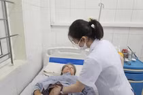Hai vợ chồng bị nhồi máu cơ tim cấp tại Hà Tĩnh được cứu sống kịp thời
