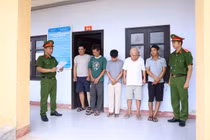 Triệt xoá đường dây cá độ bóng đá gần 400 tỷ đồng ở Quảng Trị