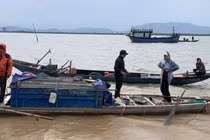 Tìm thấy thi thể nạn nhân mất tích do lật thuyền trên sông Gianh ở Quảng Trị
