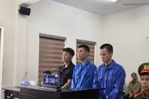 Buôn bán hàng cấm, 3 đối tượng lĩnh hơn 12 năm tù