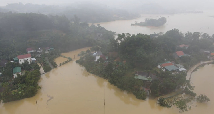 toàn cảnh ngập lụt