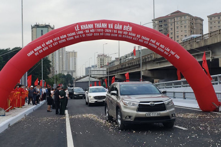 Hà Nội thông xe đường vành đai 3 đi thấp, giải quyết nút thắt Linh Đàm