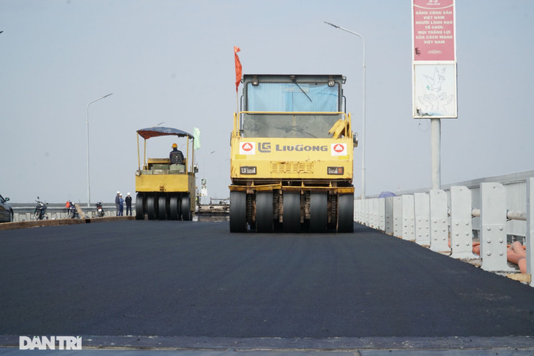 Những hình ảnh mới nhất của đại công trường sửa chữa mặt cầu Thăng Long - 7