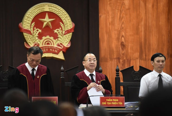 Xet xu anh trai tham sat gia dinh em gai anh 2