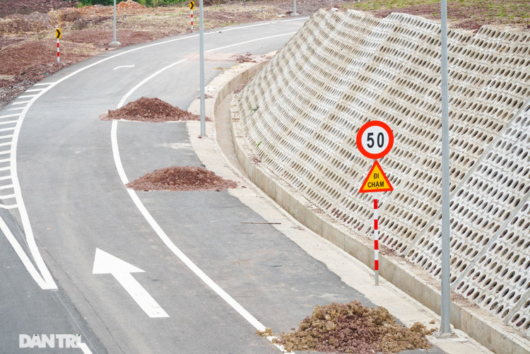 Toàn cảnh cao tốc Vân Đồn – Móng Cái hơn 11 nghìn tỷ đồng đang hình thành - 8