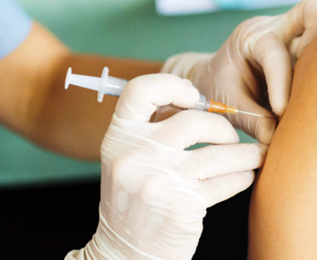 Bé sơ sinh tử vong sau khi tiêm vắc xin viêm gan B - 1