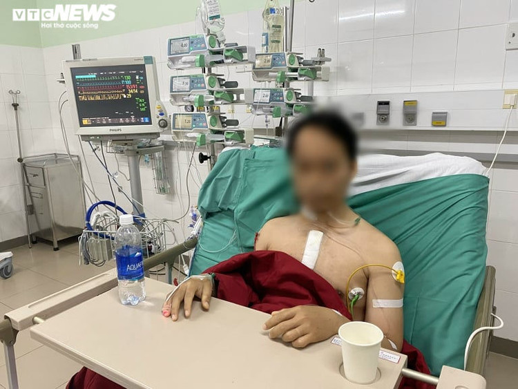 Hành trình đặc biệt mang trái tim vượt nghìn kilomet cứu người đàn ông ở Huế - 2