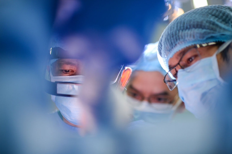 GS Dong A nhan dinh song Nhi anh 2