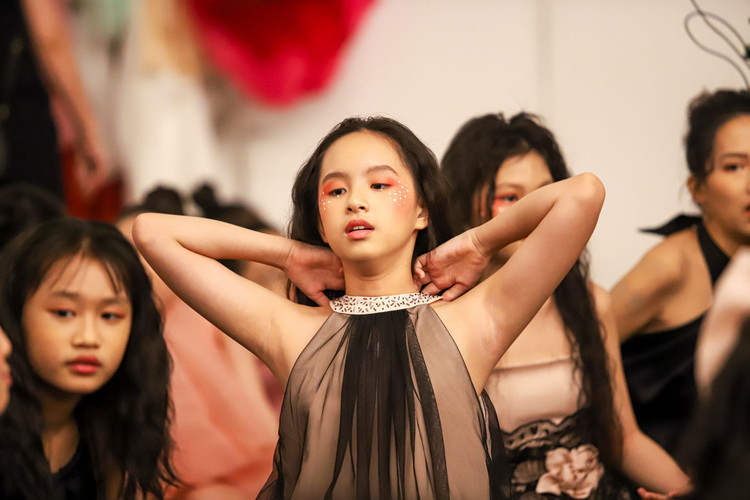 mau nhi bieu dien thoi trang anh 6