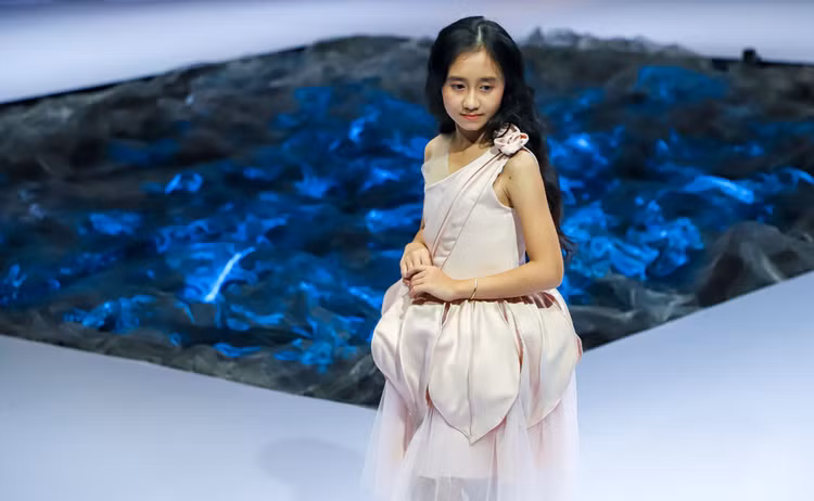 mau nhi bieu dien thoi trang anh 31