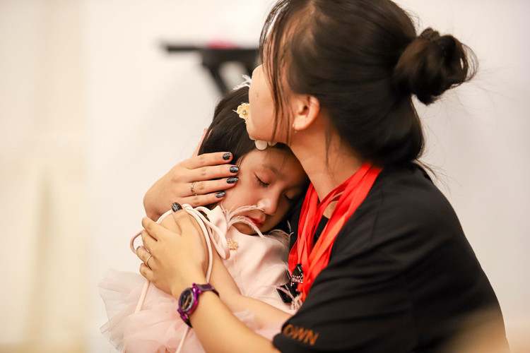 mau nhi bieu dien thoi trang anh 10