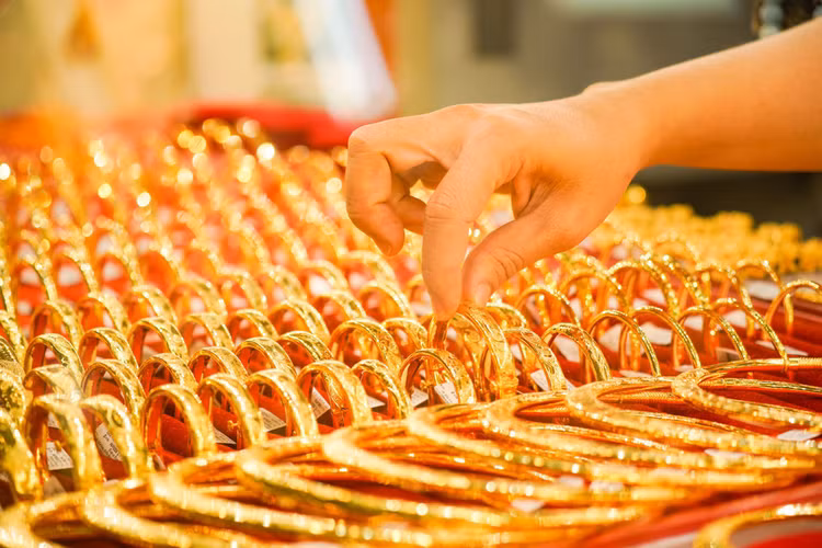 Toi di mua vang gia dinh anh 2